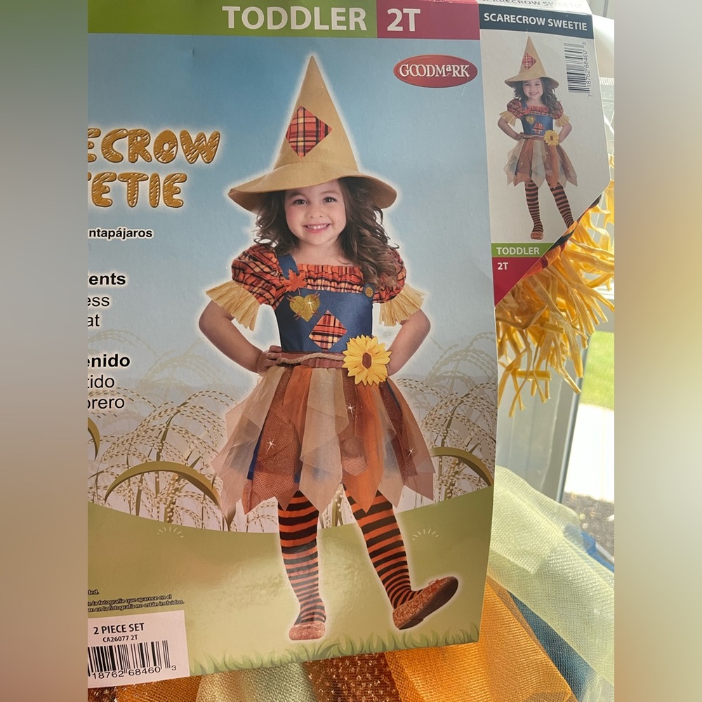 Toddler girl scarecrow costume